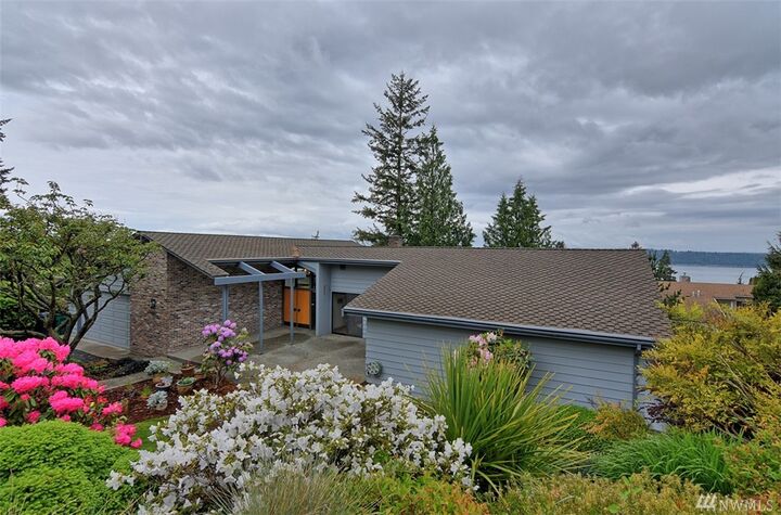 5825 94th St SW  Mukilteo WA 98275 photo