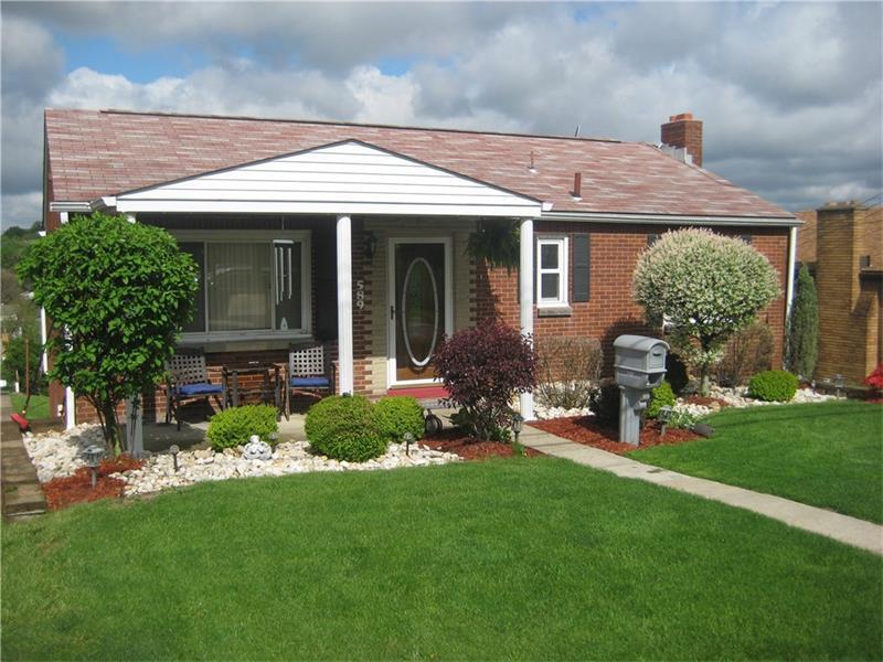 Property Photo: 589 Hillcrest Avenue PA 15136