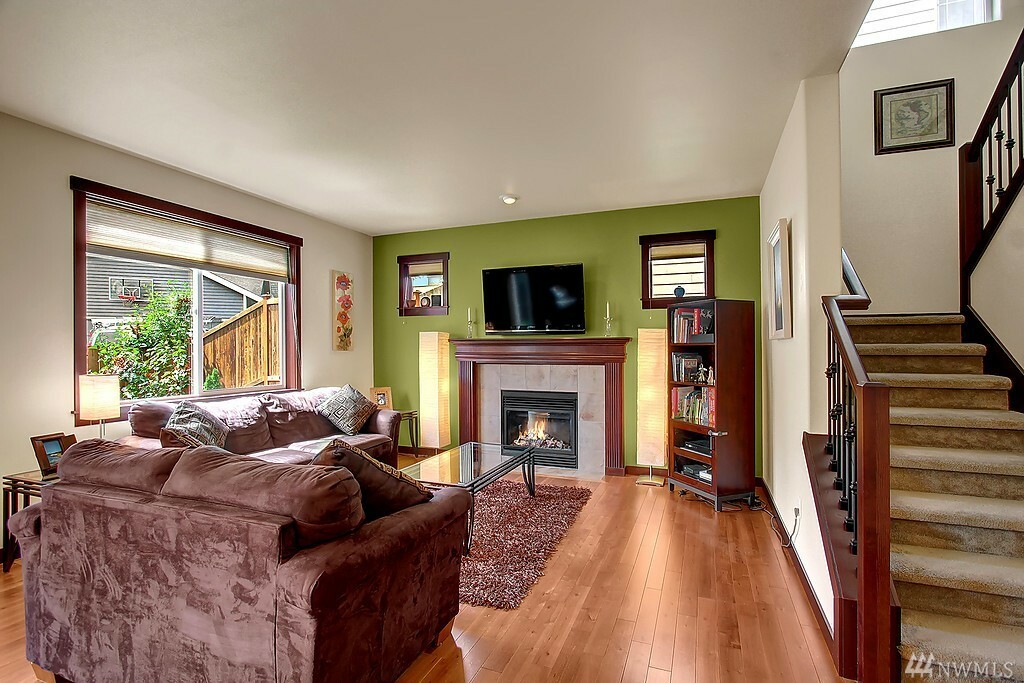Property Photo: 5605 NE 198th Place WA 98028