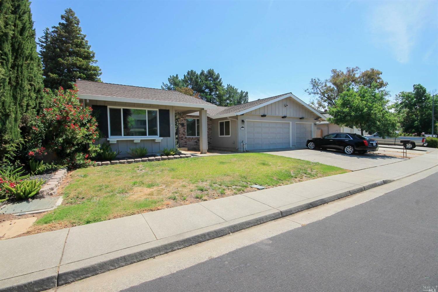 Property Photo:  3441 Norwalk Place  CA 94534 