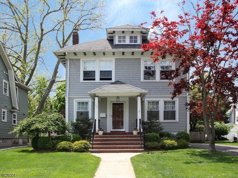 Property Photo:  39 Spruce St  NJ 07016 