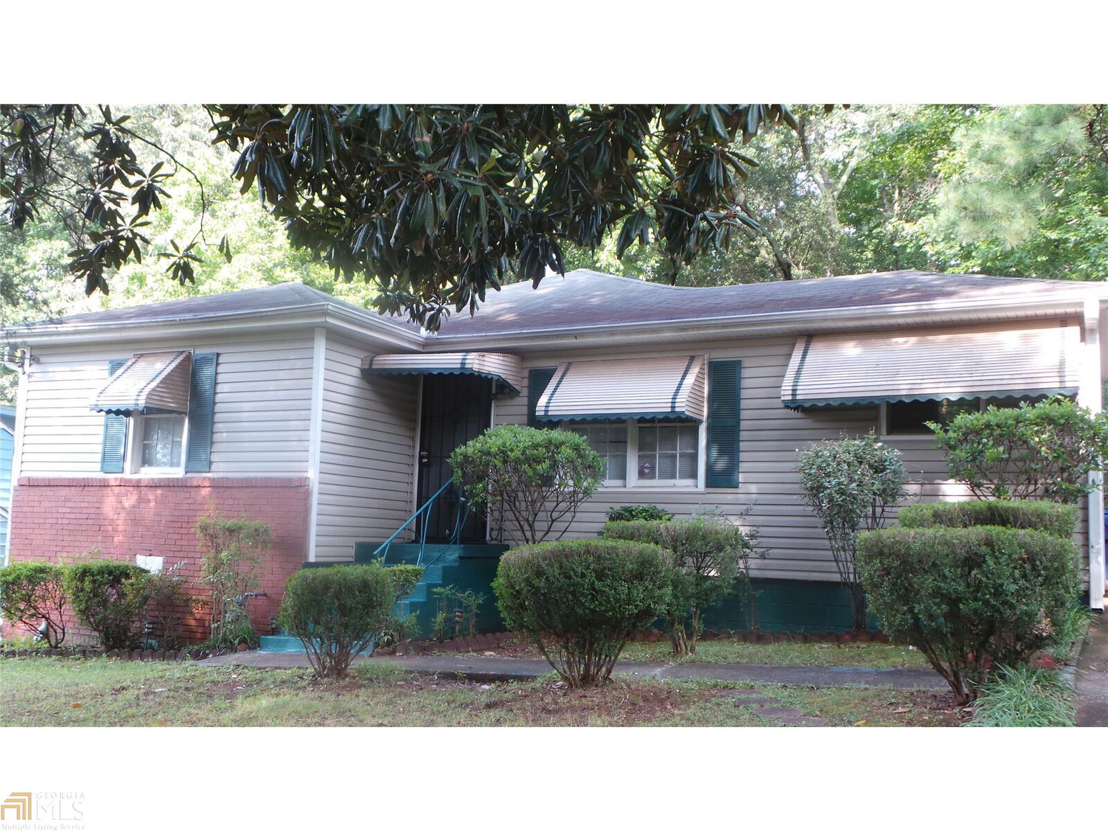 Property Photo:  934 Pinehurst Terrace SW  GA 30310