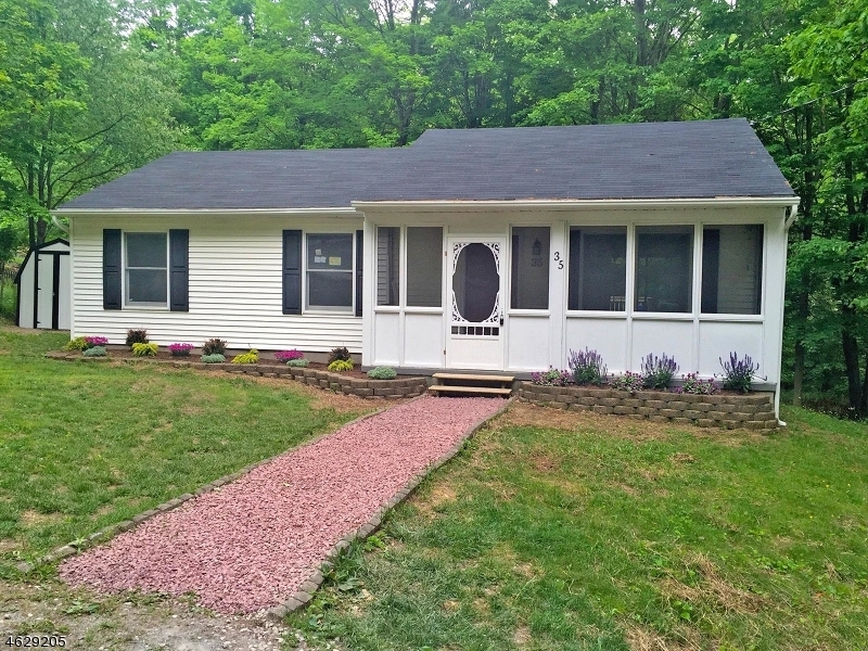 Property Photo:  35 Union Road  NJ 07461 