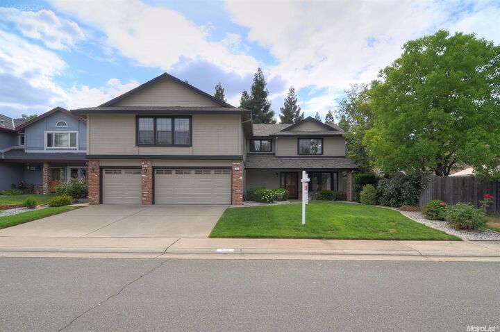 988 Quartz Lane  Roseville CA 95678 photo