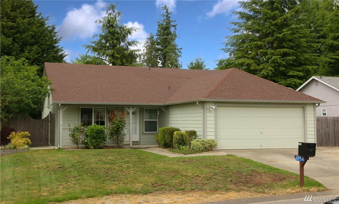 Property Photo:  6954 Troy Lane NE  WA 98311 