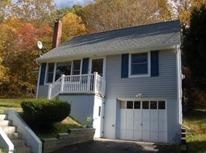 Property Photo:  308 Dogwood Dr  NJ 08827 