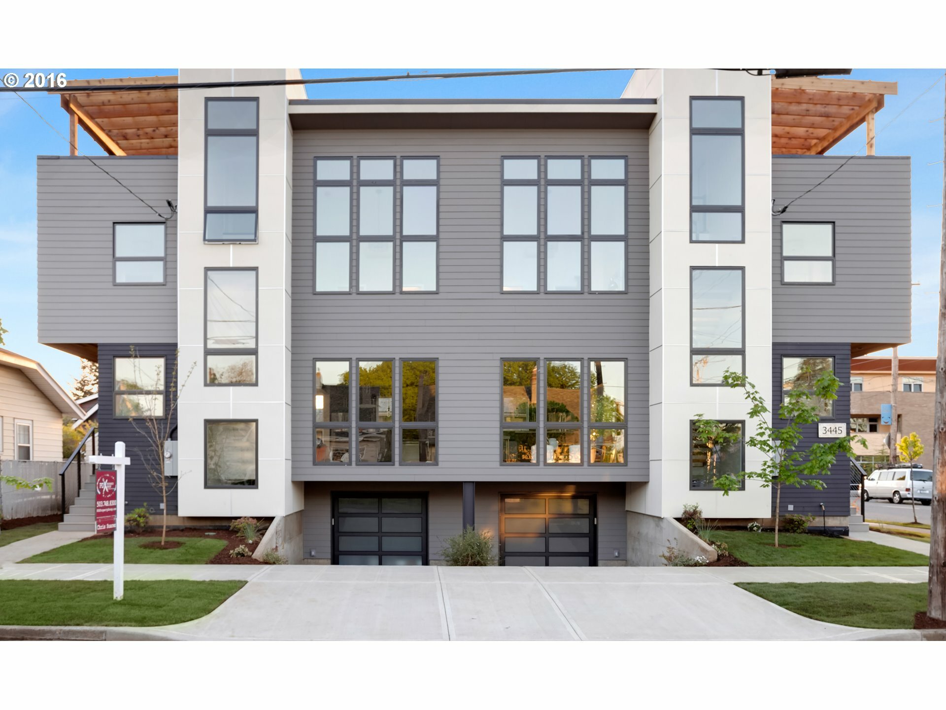 Property Photo: 3445 NE 51 Ave OR 97213