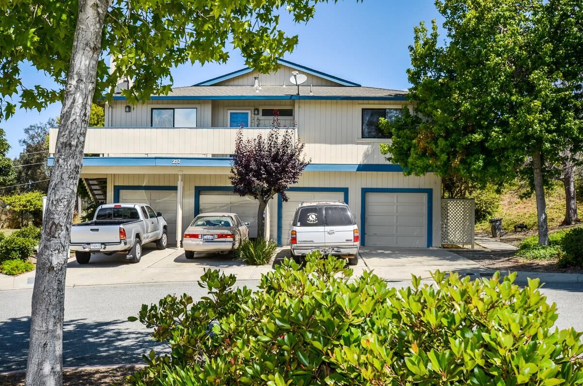 Property Photo:  252 Green Meadow Drive D  CA 95076 