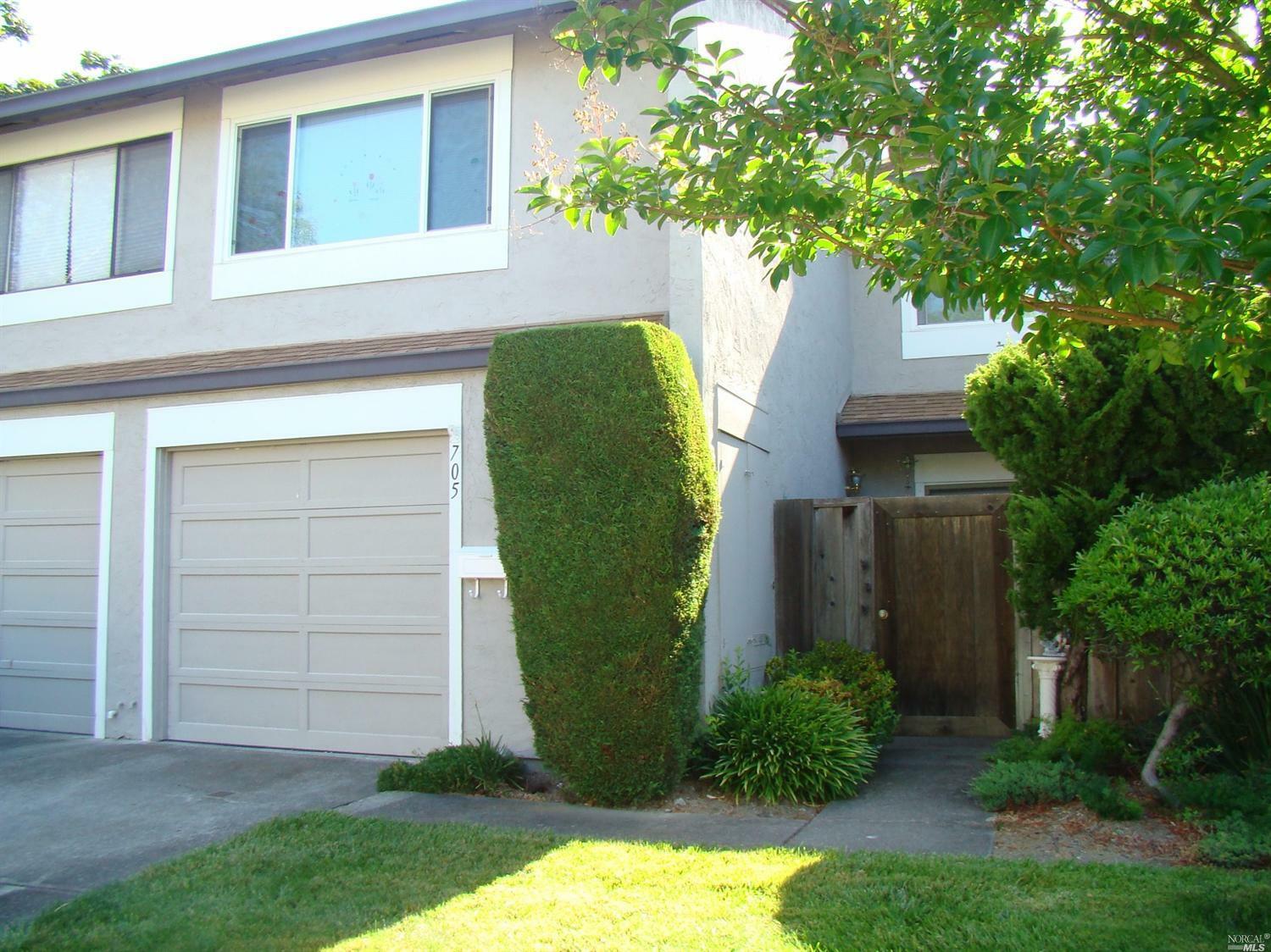 Property Photo:  705 Citrus Place  CA 94945 