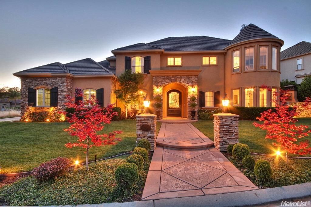 Property Photo:  3740 Clubhouse Court  CA 95765 