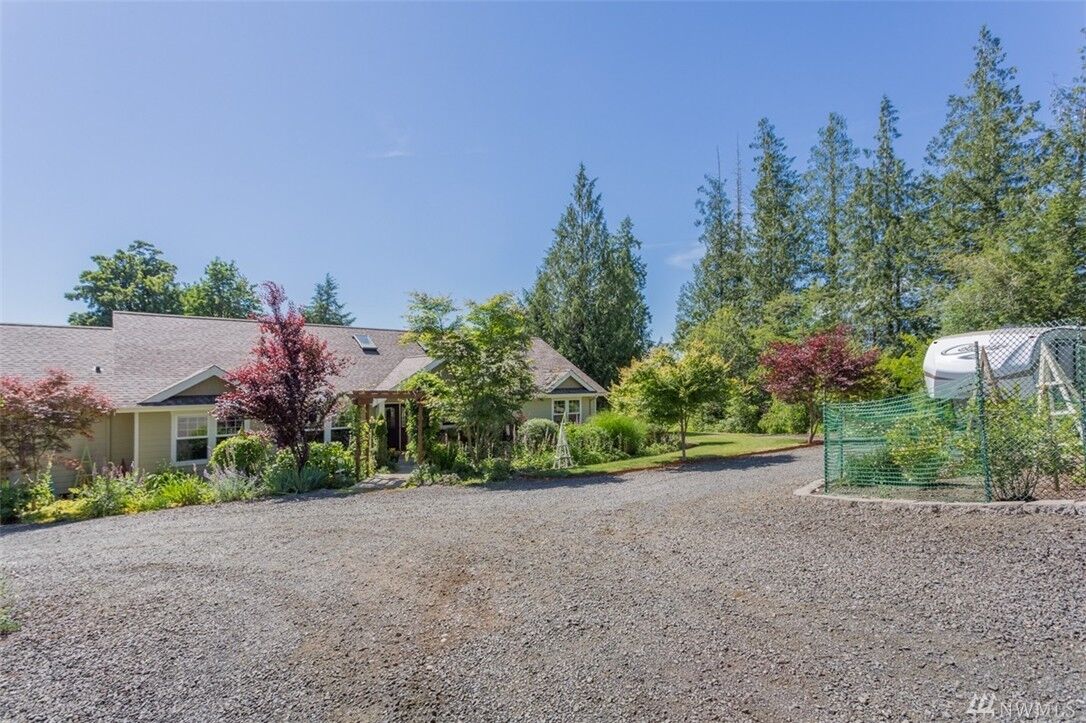 Property Photo:  260 E Willow Blue Lane  WA 98584 