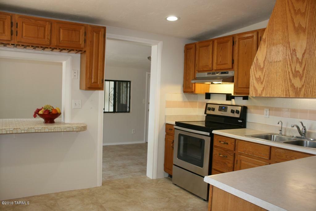 Property Photo:  3955 E 27th Street  AZ 85711 