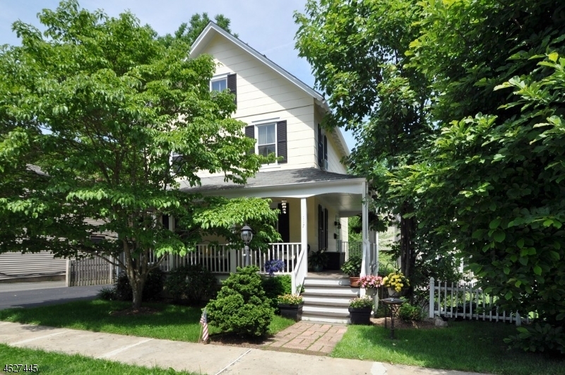 Property Photo:  117 Western Ave  NJ 07960 