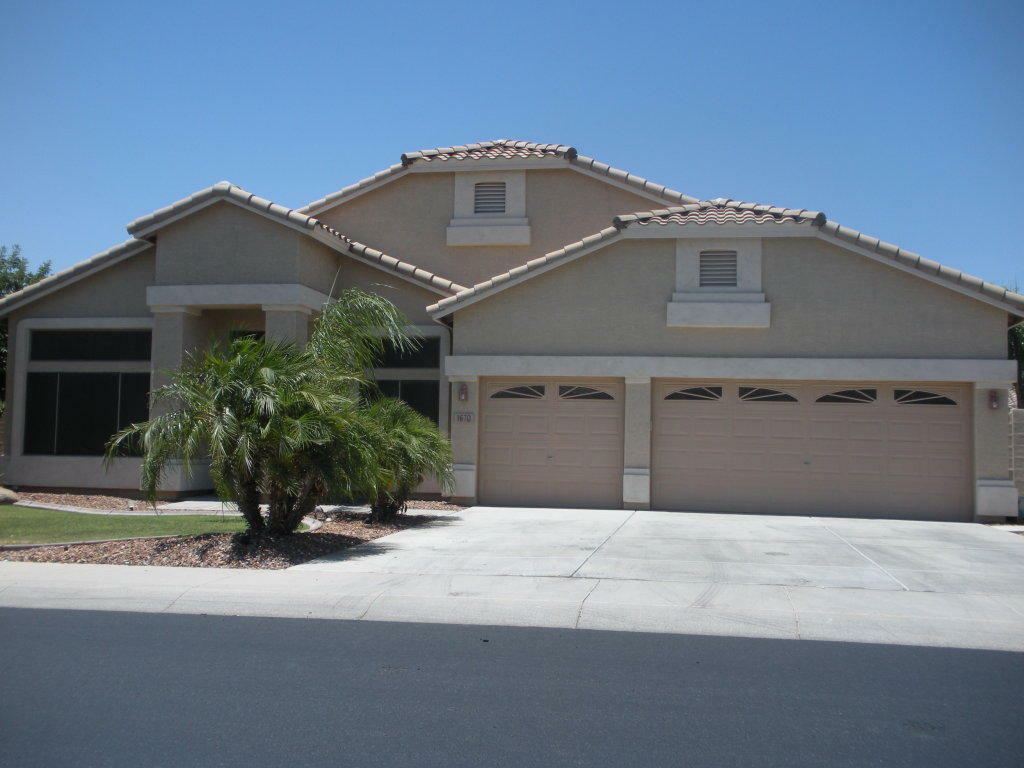 Property Photo:  1670 S Granite Street  AZ 85295 