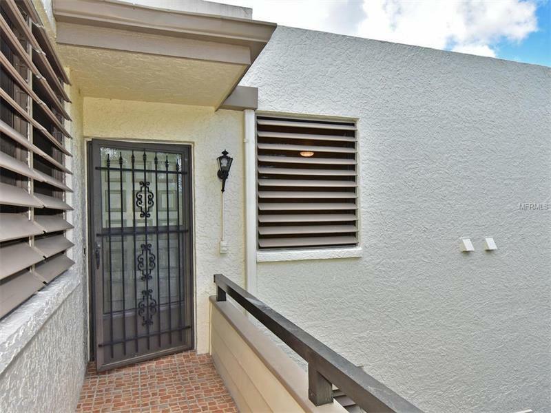 Property Photo:  255 Sherwood Drive 255U  FL 34210 