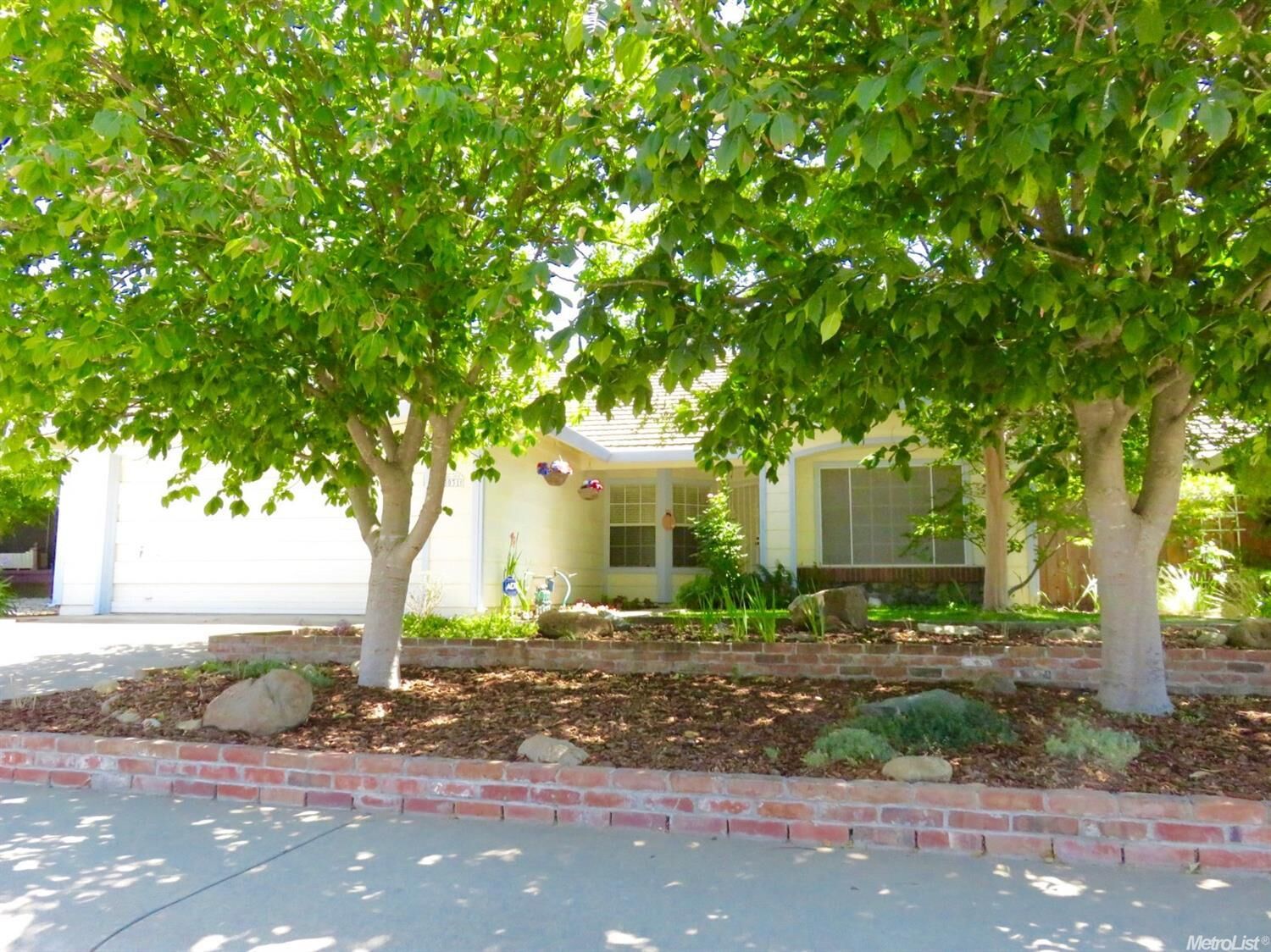 Property Photo: 8031 Montevina Dr. CA 95829
