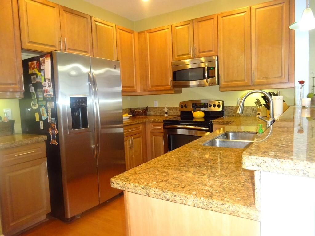 Property Photo: 532 NW 39th Circle FL 33431