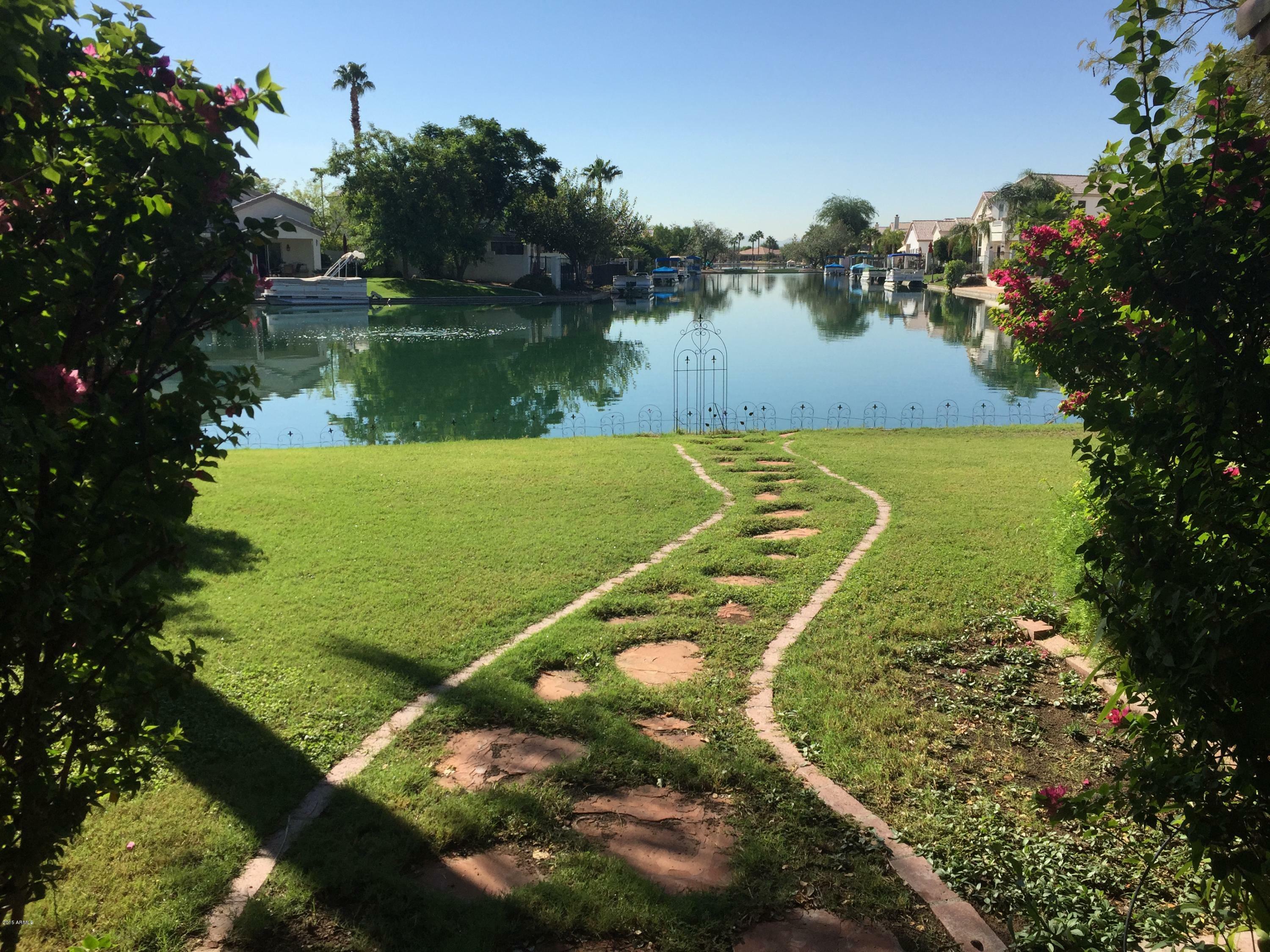 Property Photo: 9023 W Lisbon Lane AZ 85382