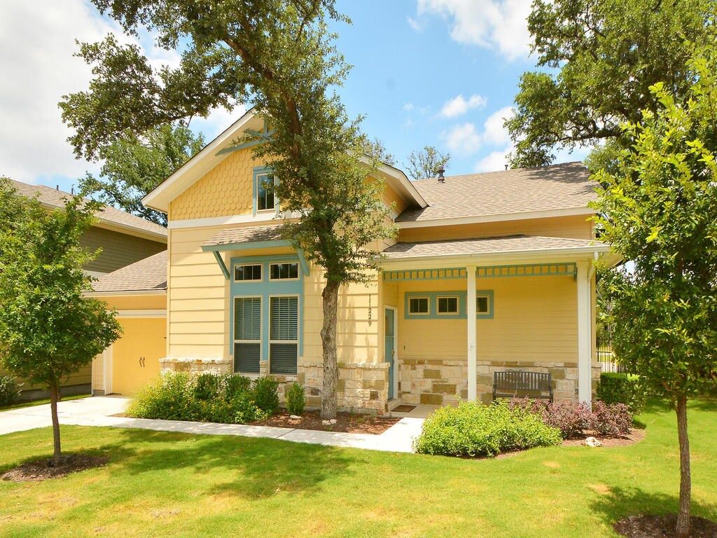 Property Photo:  11229 Avery Station Loop 36  TX 78717 