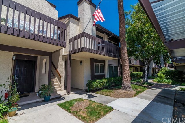 Property Photo:  6716 Clybourn Avenue 216  CA 91606 