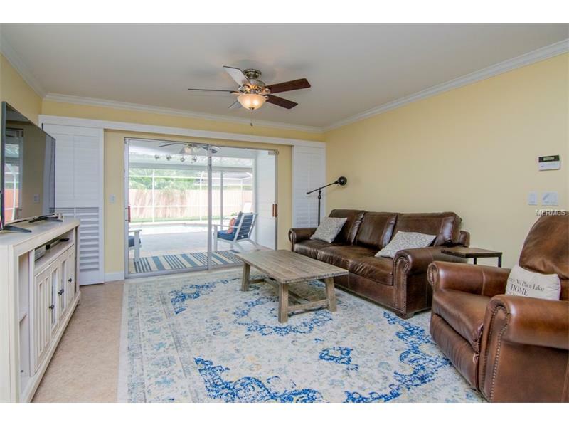 Property Photo:  10812 Carrollwood Drive  FL 33618 