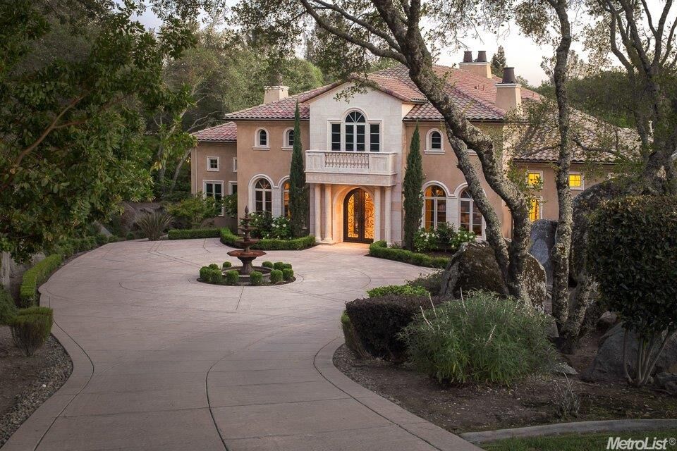 Property Photo:  9045 Camino Del Avion  CA 95746 