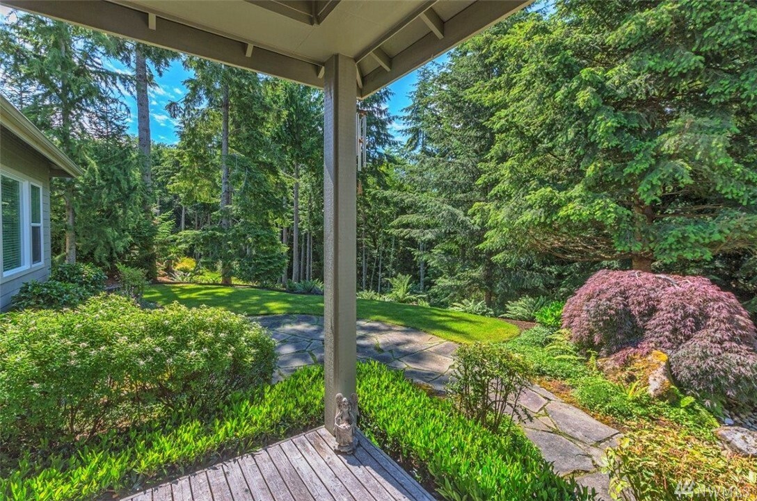 Property Photo:  101 Mt Christie Ct  WA 98365 