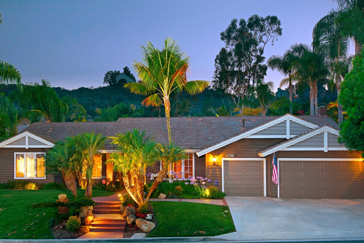 Property Photo:  1798 Sienna Canyon Drive  CA 92024 