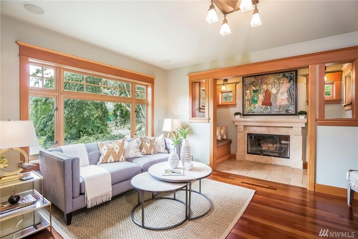 Property Photo: 2952 E Harrison Street WA 98112