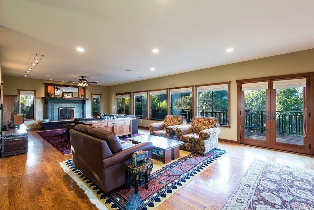 Property Photo:  150 Indian Hills Drive  CA 94949 