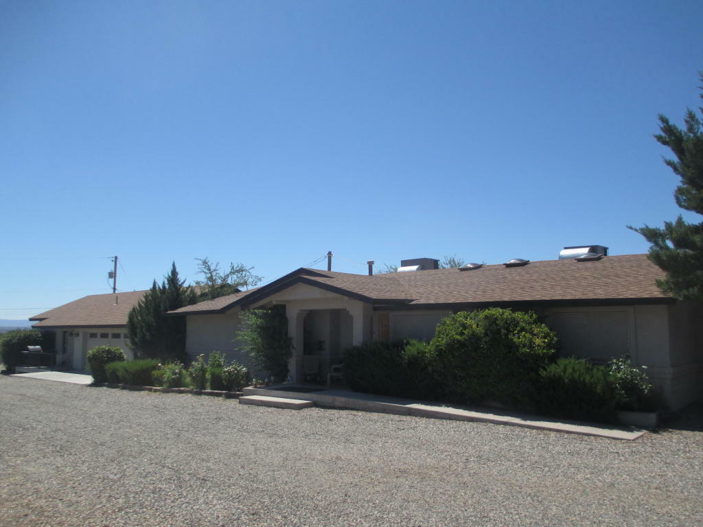 Property Photo:  1145 S 8th St  AZ 86326 