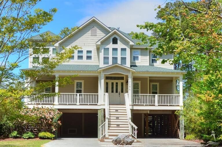 Property Photo:  2106 W Yacht Drive  NC 28465 