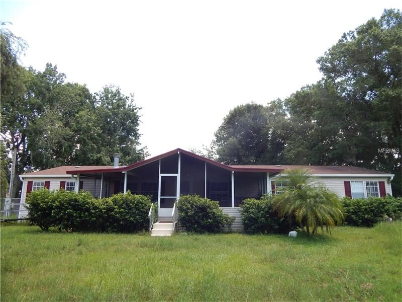Property Photo: 6606 Mangrove Drive FL 33544