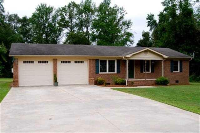 Property Photo:  142 Sandlin Road  NC 28518 