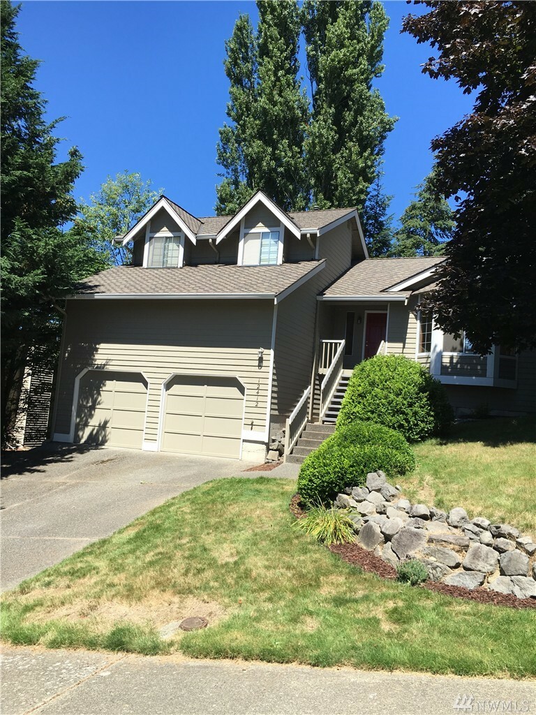 Property Photo:  12412 SE 252nd Place  WA 98030 