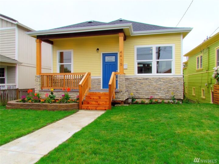 Property Photo: 4415 38th Ave S WA 98118