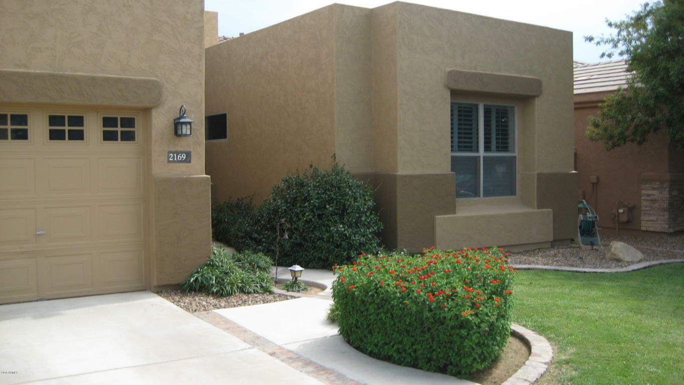 Property Photo:  2169 E Winchester Way  AZ 85286 