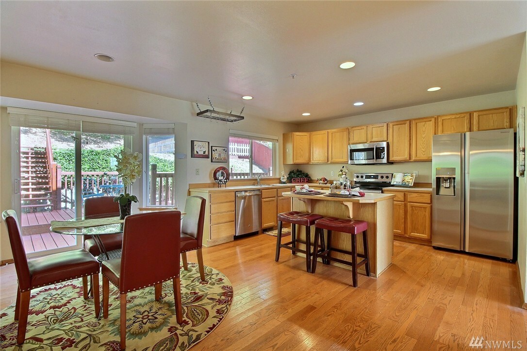 Property Photo: 21508 95th Place S WA 98031