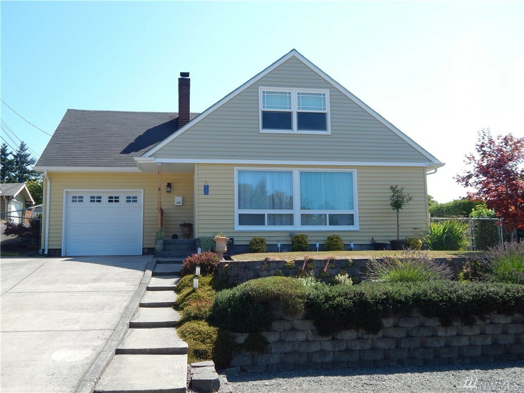 Property Photo:  3107 N Tyler St  WA 98407 