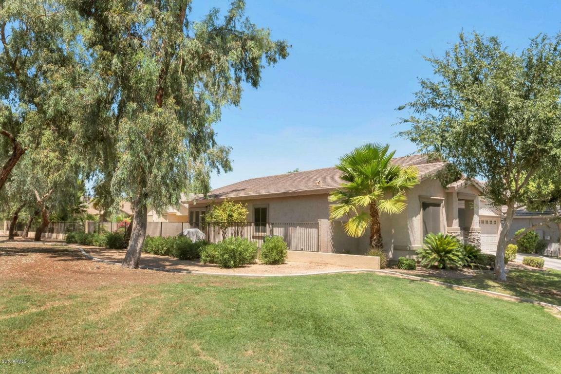 Property Photo:  7208 S 26th Street  AZ 85042 