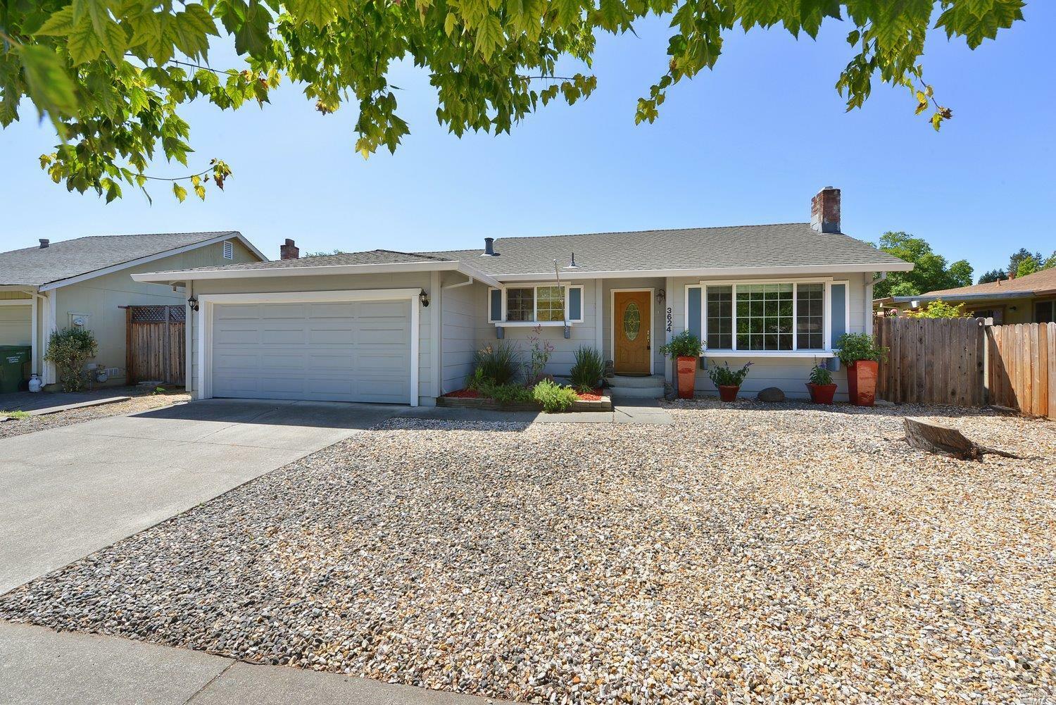 Property Photo:  3624 Hemlock Court  CA 95403 