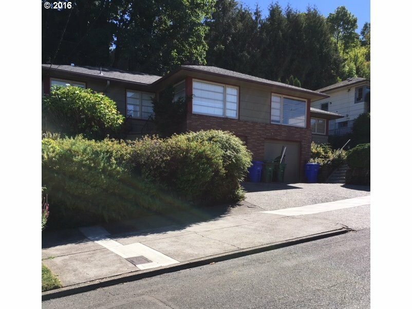 Property Photo:  2734 NW Quimby St  OR 97210 