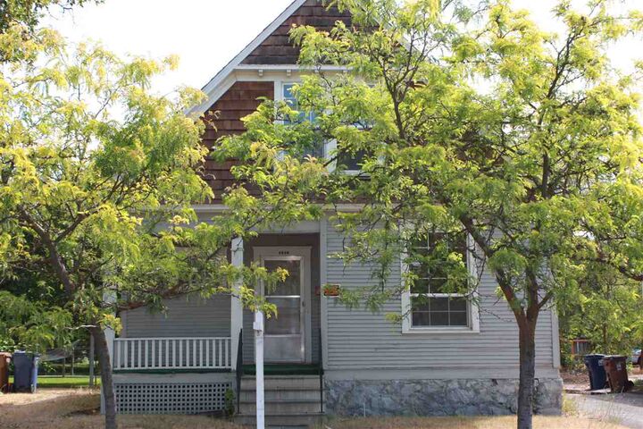 1420 N Cedar St  Spokane WA 99201 photo