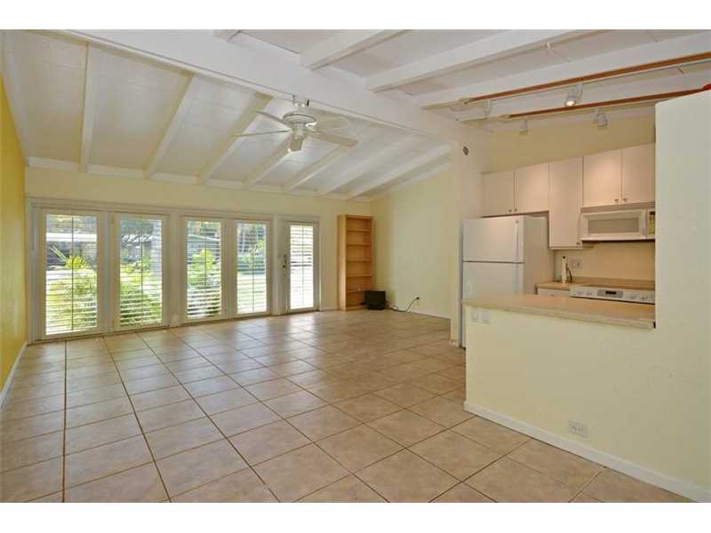 Property Photo:  1719 NE 7th Ter  FL 33305 