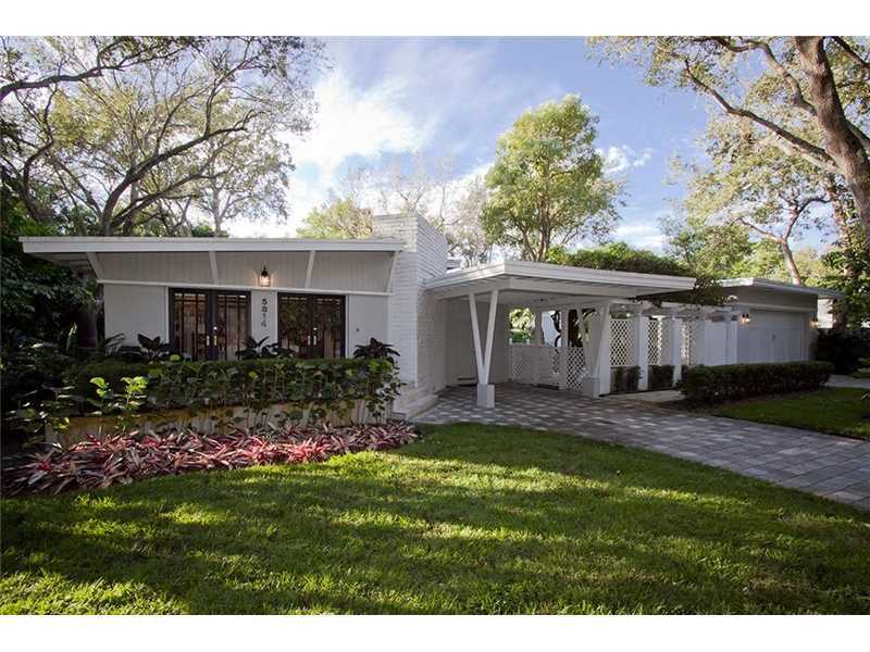 5814 SW 81 St  Miami FL 33143 photo