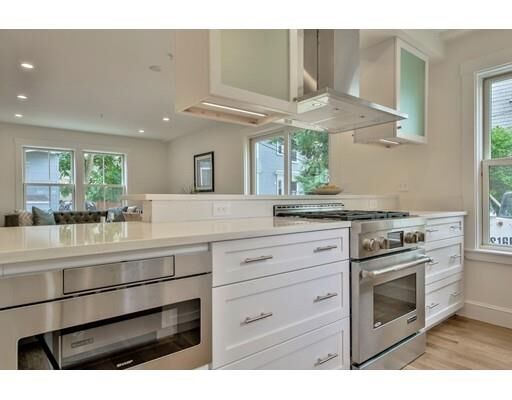 Property Photo:  7 Atwood Square 7  MA 02130 