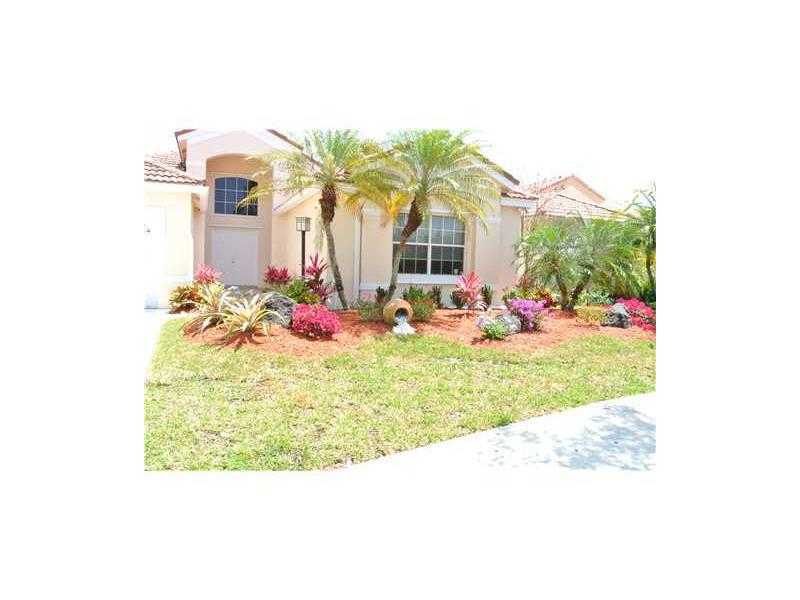 Property Photo:  384 Cameron Dr  FL 33326 