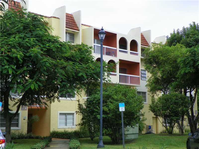 Property Photo: 7845 Camino Real O-305 FL 33143