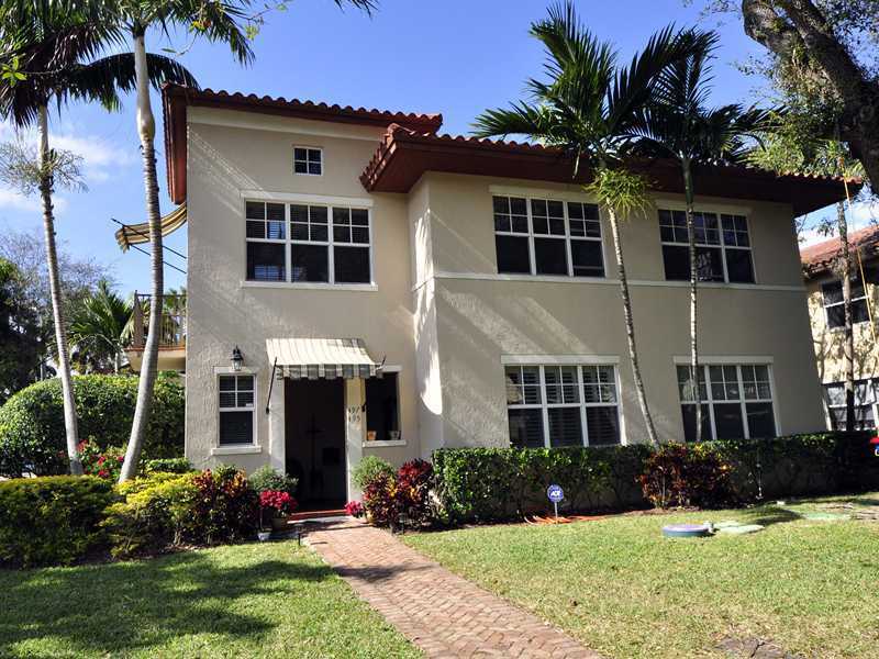 Property Photo: 497 Menendez Av 14 FL 33146