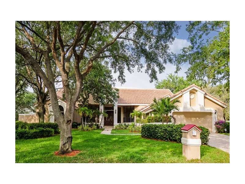 Property Photo:  1860 Eagle Trace Bl  FL 33071 